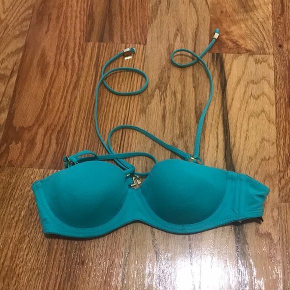 Bikini Top Swim suit 🌺 - Picture 2 of 3